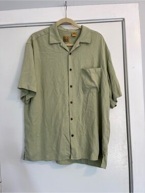 Jos. A. Bank Light Green Short-Sleeve Button-Up Shirt dress up Y2K silk large